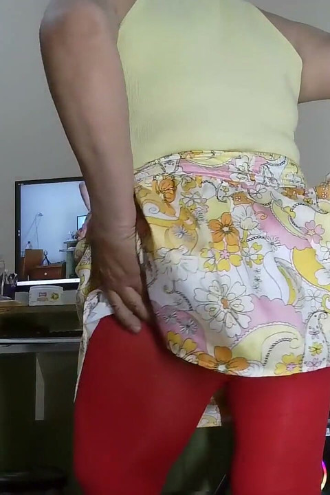 Travesti CD Fahişe Bedenim Götüm Sikilmek Istiyor