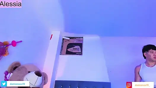 SUCKING COCK AND REVERSE COWGIRL