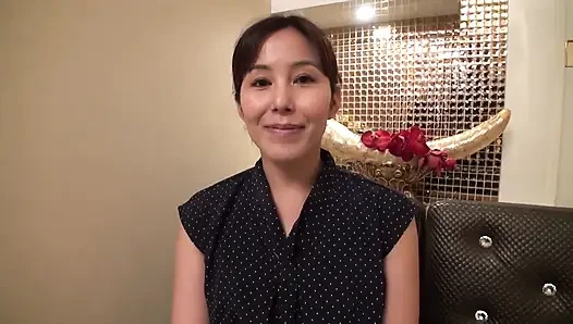 [k-cup Süper Süt Eşi, Megumi, 42 Yaşında]