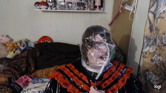 PVC Rubber Schoolgirl Sissy - Breathplay and pillow hump
