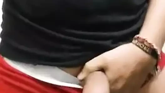 Masturbandome mi vergota
