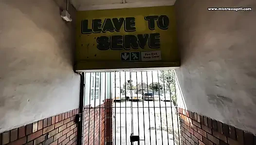 Domina Herrin april - urlaub mit meinem sklaven