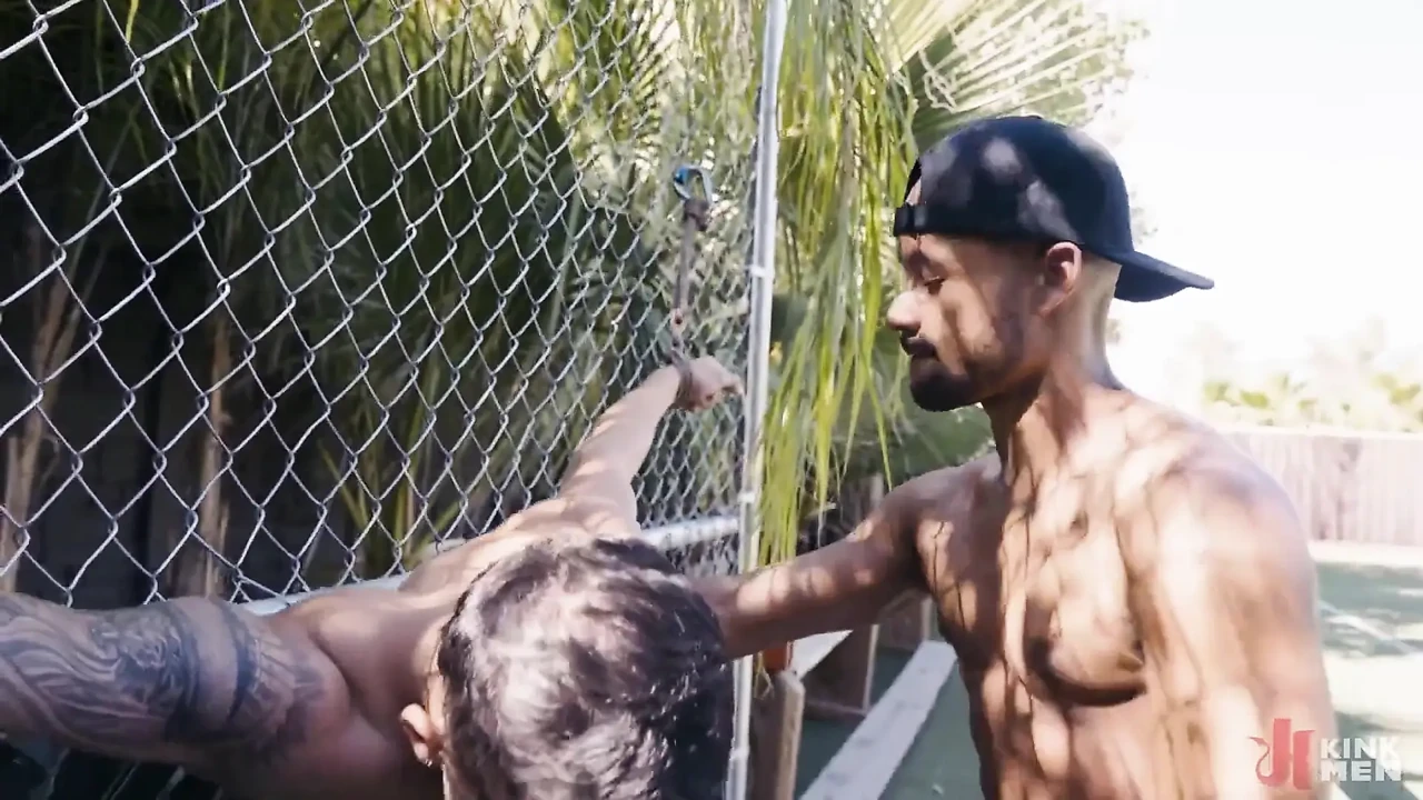 Play Ball: Xavier Zane and Des Ires