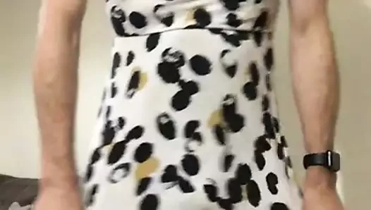 karısının elbisesi zor