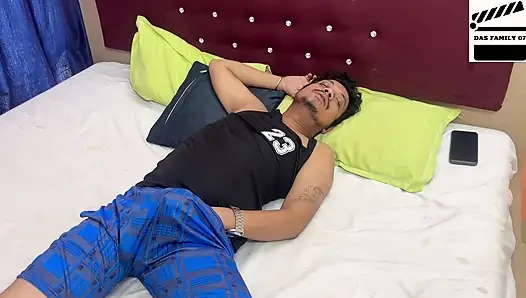 BAARE DUDHWALI BHABI OR THARKI DEWAR KI CHUDAI RAW CLIPS