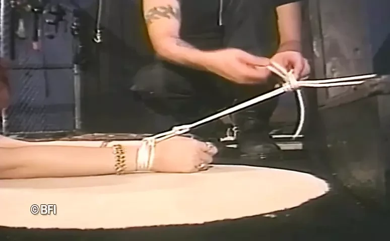 Tanda peringatan