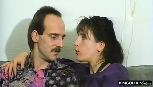 Leidenschaftlicher Oralaustausch mit intensiver Lust