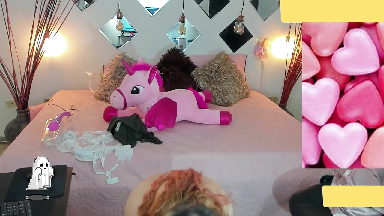 Horny stepdaughter masturbates video for stepdad