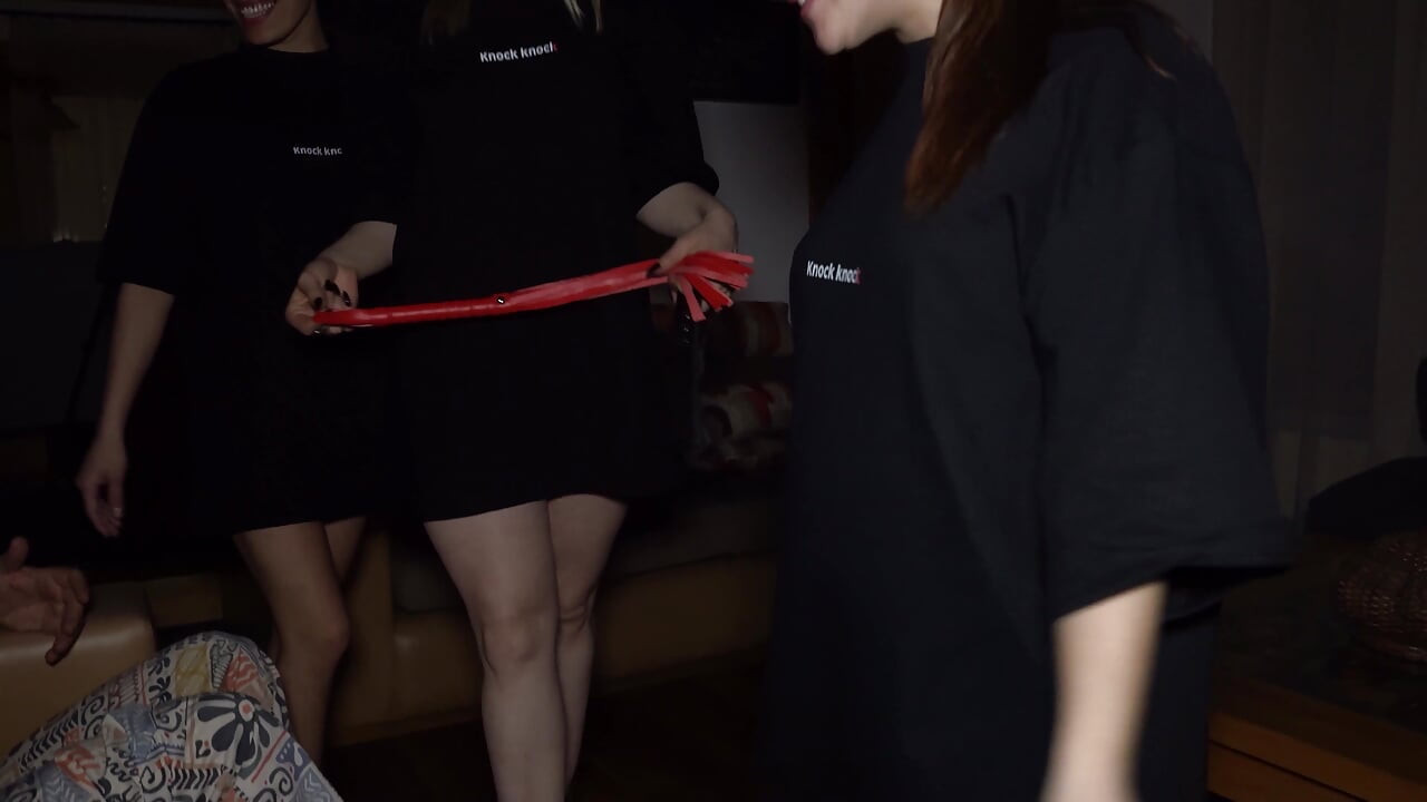 The great Argentinian porn ORGY: 4 whores thirsty for cock and 2 lucky guys! - Knock Knock Club