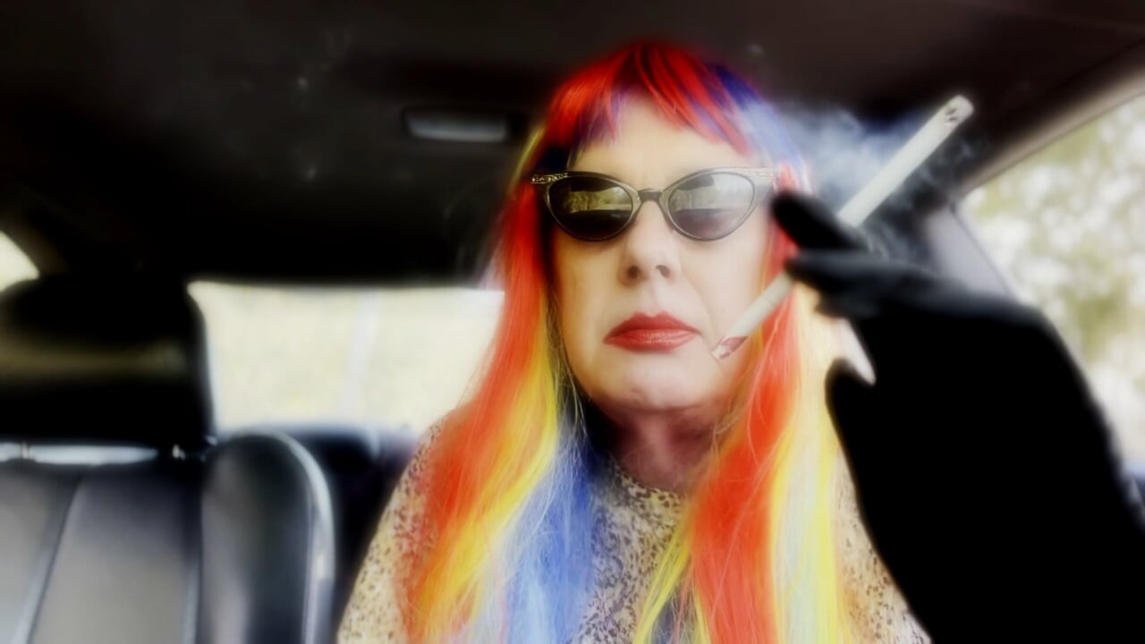 VOLIM PUŠITI 120-TE... I VOLIM DA ME GLEDAŠ KAKO PUŠIM I ONDA RADIŠ SVOJ POSAO