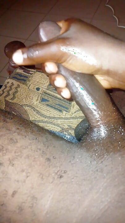 Bbc oiled his dick