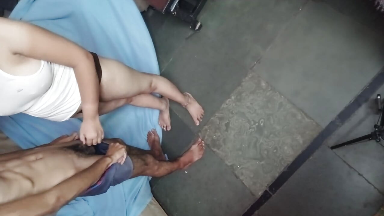 Desi girl tight pussy xxx Village nude desi girl tight pussy hindi xxx viral MMS xxx