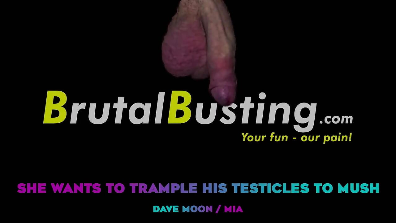 Menginjak alat kelamin! Dia menginjak testisnya dengan sepatu bot besi tanpa batas! Bola Bengkak - Dave Moon - Mia - Bbusting