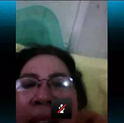Naughty Filipina Cristy on skype