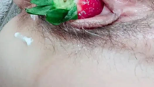 Sexy milf Sabrinahole present promo for new hot picture gallery