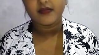 Caliente chica india en la habitación Malkin Ko Choda - video de sexo hindi hardcore - voz hindi - video viral