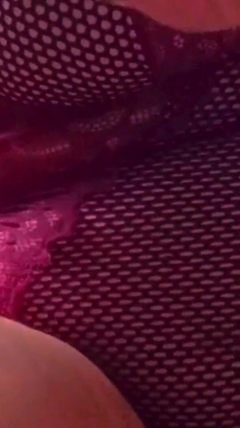HE CAME A LOT UNTIL IT RAN DOWN HIS LEGS - CUMSHOT INSIDE HER PUSSY | Clip 3