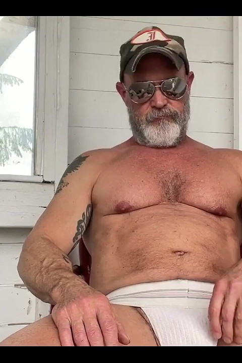 Outdoor Jock Bate