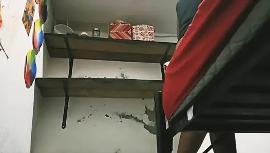 Büyük götlü tombul sanat öğretmeni paketleniyor