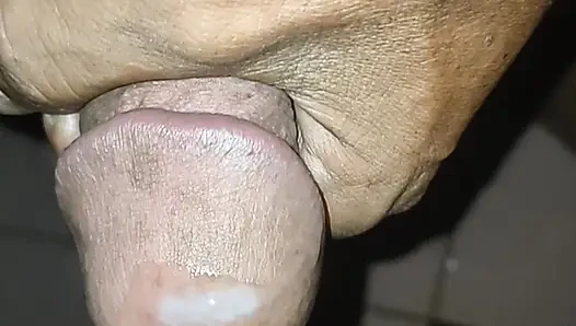 ejaculation of thick semen