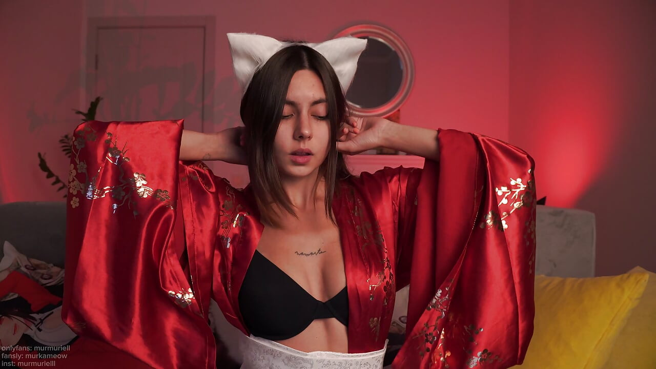 Merakam set lucah solo kitsune FOX Jepun. Video bts penuh