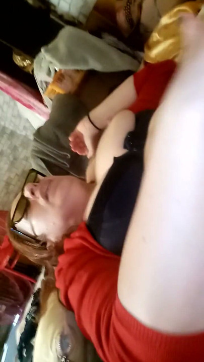 Pussy mouth fucking golden finger in the ass | Clip 2