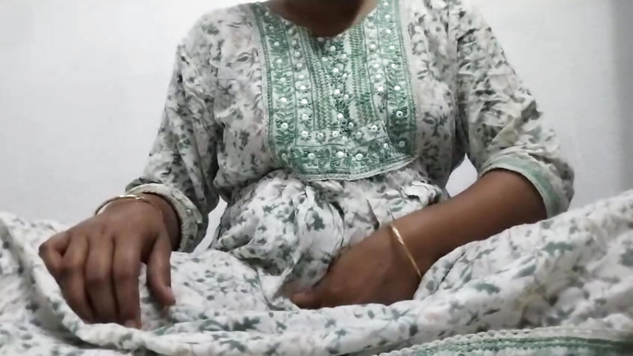 I've Shown Hand How I've Had Sex, See It All.