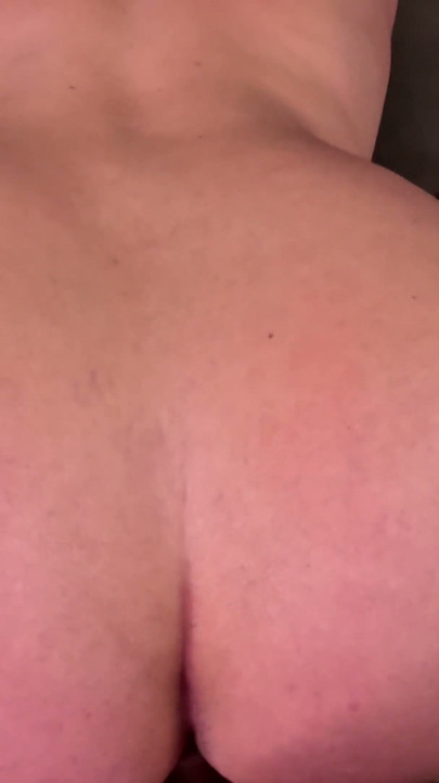 Twerking PAWG gets CREAMPIE after getting FUCKED DOGGYSTYLE | Clip 1