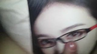 CUM ON A GLASSES GIRL