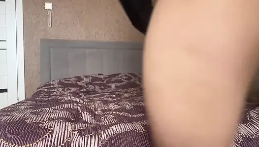 Seksi Türk genç kız mastürbasyon talimatları veriyor.amcığıma mastürbasyon yapıyor