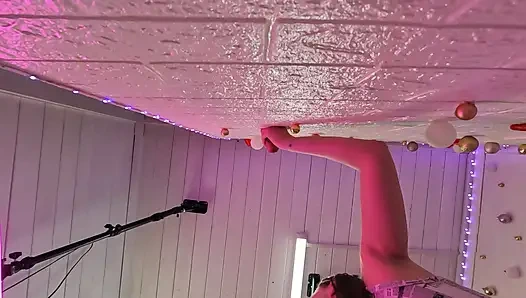 Aksi hot lesbian allmylinks misssvikki yang lagi sange berat!