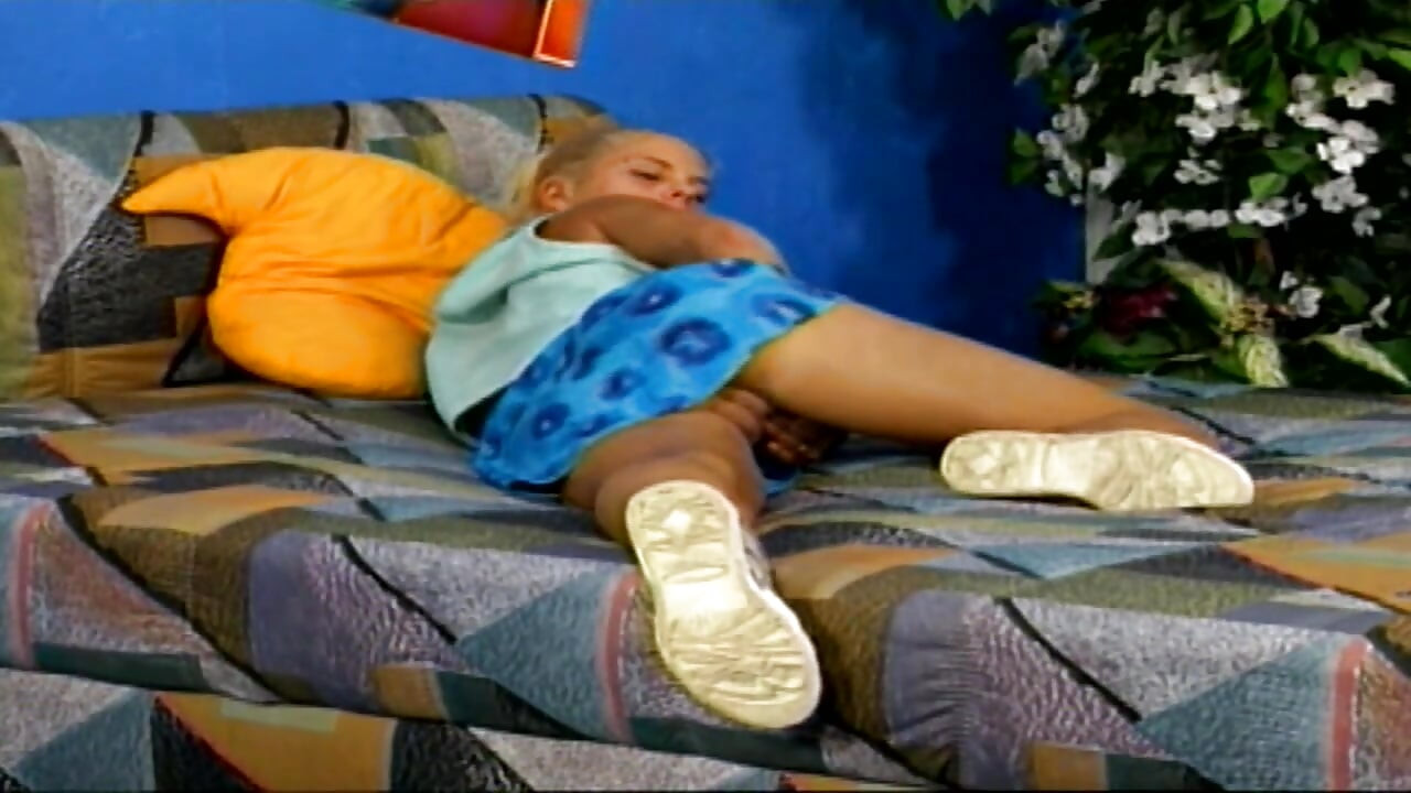 Aaliyah Jolie & Friends - Detik-detik percikan