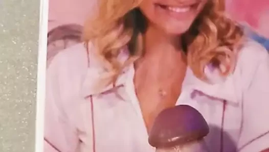 Holly Willoughby boşalıyor 79