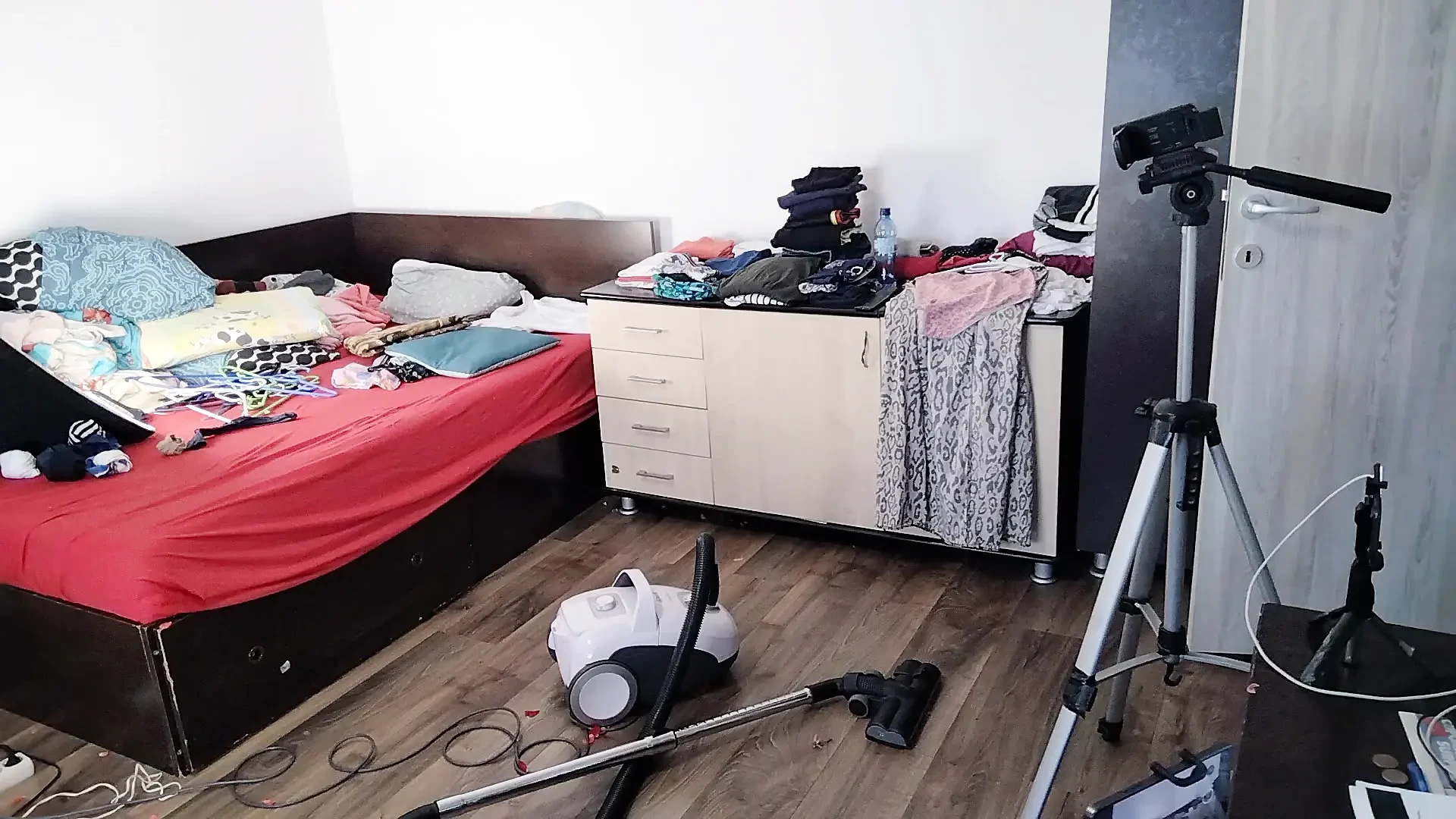 Amateur Wife Having Fun with Roses. Sexy Mom Cleans with the Vacuum Cleaner.