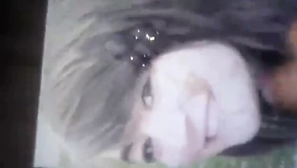 Yüze boşalma anısına!