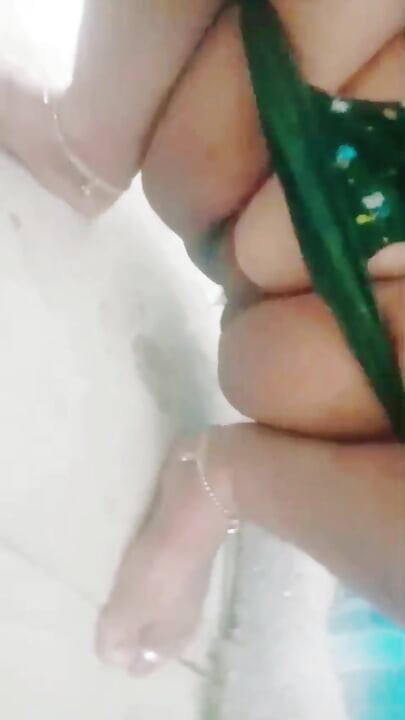 Wife Shows Her Body to Her Husband and Fuck