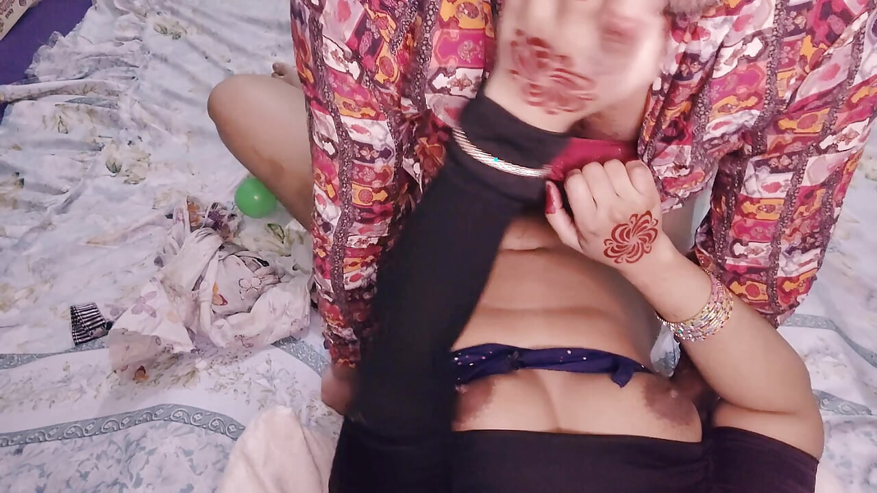 Indian Lesbian larki-Nikla Bf ka Dost Larka-Hindi Audio 🥵