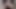 ジムでエクササイズ中におっぱいを見せる少女