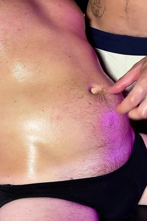 Belly Pump & Navel Play