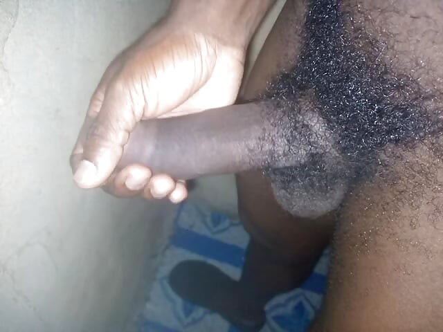 เดี่ยวควยใหญ่ผิวดําใหญ่