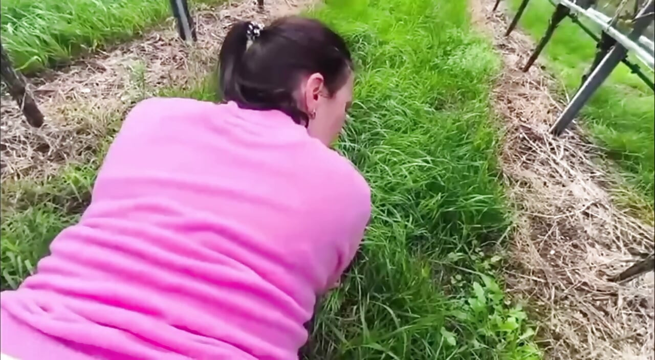 Fierce fuck in the vineyards