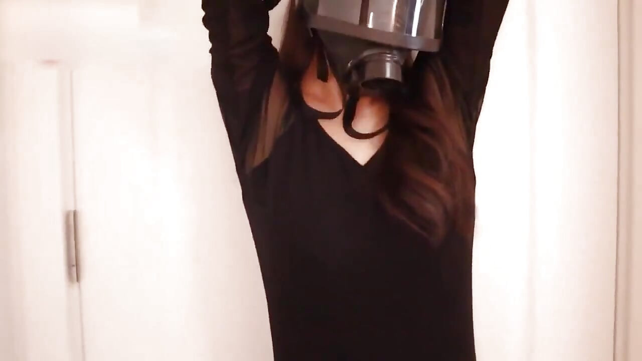 Jw5-playing with a Vibrator on a Girl