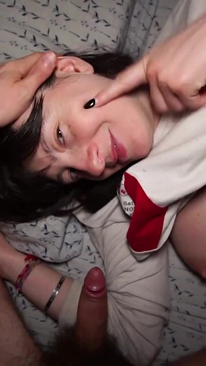 Nat blowjob - Pige SNYD alle sæd i munden | Klip 2