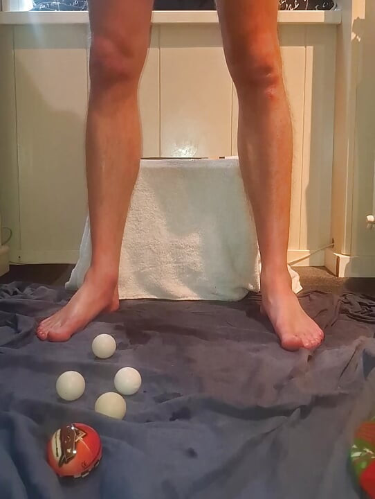 Solo gay anal play - Huge dildo's, socks and balls in ass