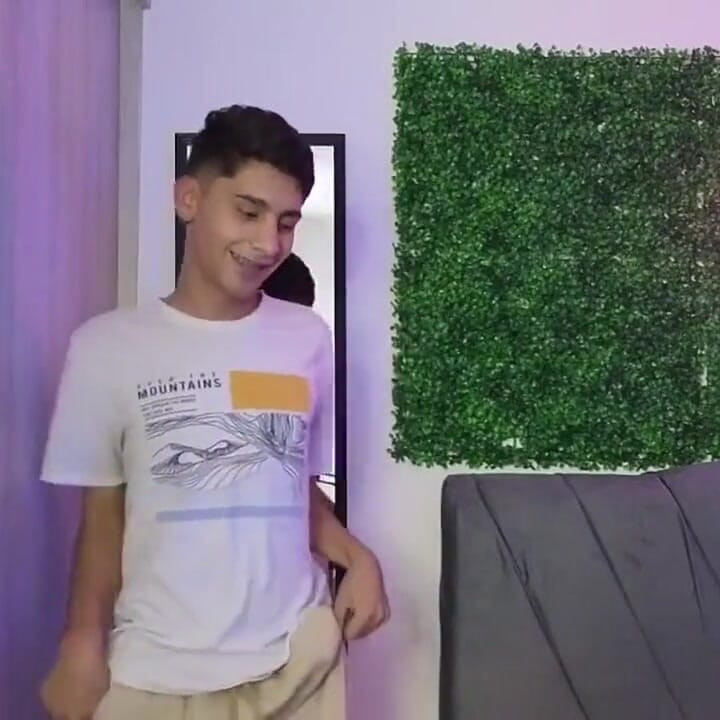 Do You Like How I Suck That Cock? Mmm It Tastes Delicious, Now It's Your Cock's Turn