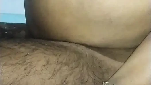 Desi hot bhabhi ki mast hokar apani chut ke chudai ke