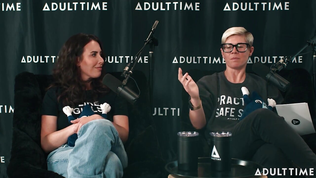 Alison Rey & Casey Calvert Body Counts, Slut Eras, & Taylor Swift το Podcast Adult Time