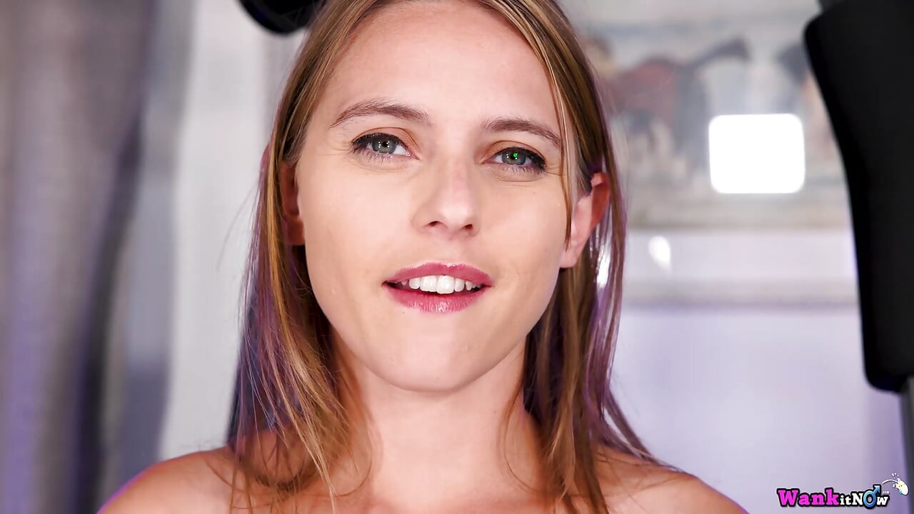 Το Chloe Toy σας βάζει σε μια έντονη προπόνηση JOI
