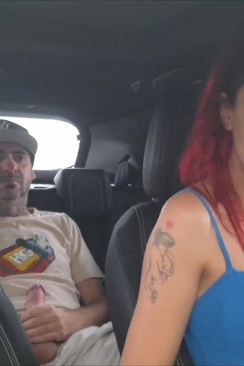 App Driver Fucks His Unknown Passenger!