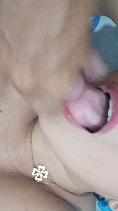 Cum in teeth cumshot fetish cum | Clip 1